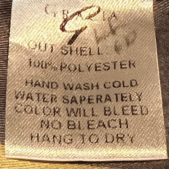 GRACIA Fashion Equestrian-Themed Short Sleeve Boxy Cut Top Blouse Size … - Picture 7 of 9